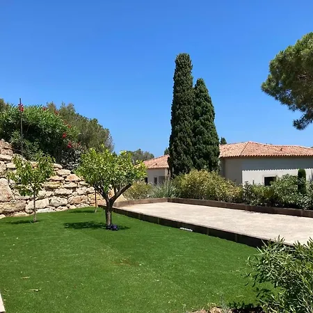 D'hotes Vue Mer A 2 Min A Pied Bed & Breakfast Sainte-Maxime